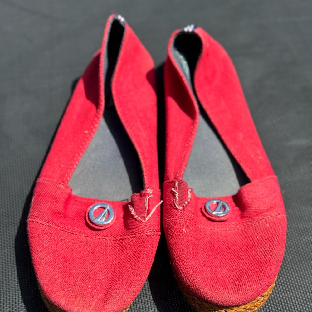 Nautica Espadrilles 9 Women Red Loafers Comfort Shoes Flats Logo good condition
